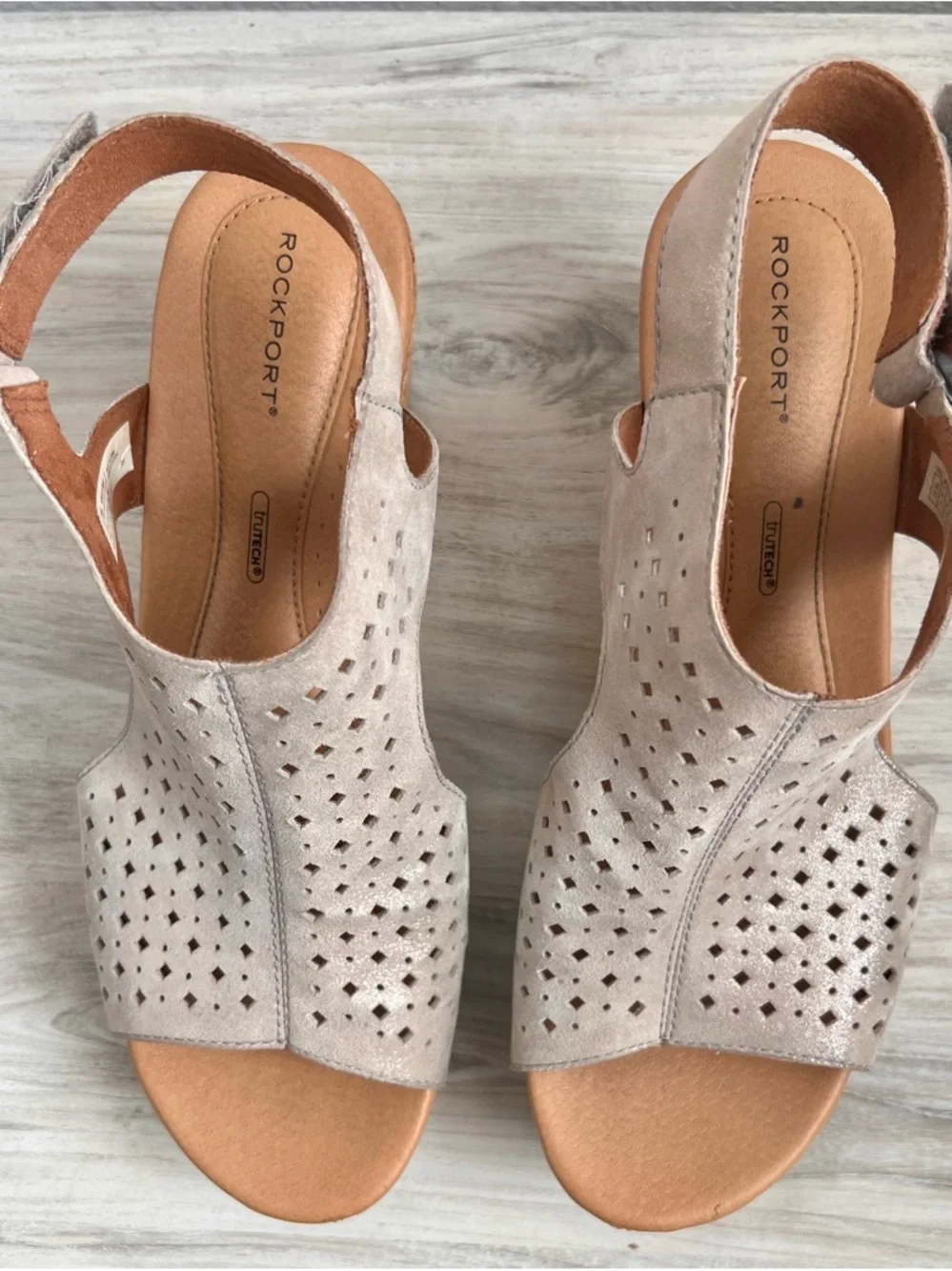 Rockport TruTECH Briah Perforated Wedge Sandals Taupe Leather Slingback 8.5